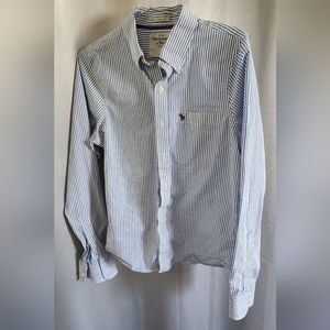 Muscle Button Down